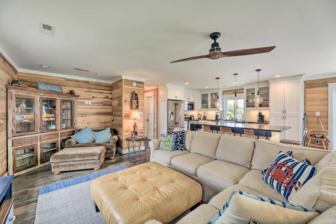Bright Emerald Isle Home - Walk To The Beach! Exterior foto